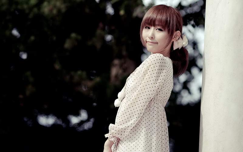 如(rú)何利用語言大模型進行(xíng)文本挖掘和(hé)社交媒體分析等任務,以發現潛在的趨勢和(hé)模式?|APP開(kāi)發|小程序開(kāi)發|軟著申請(qǐng)